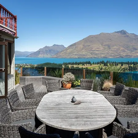 Matterhorn Lodge By Sotheby'S Luxury Rental Homes Queenstown Exterior photo